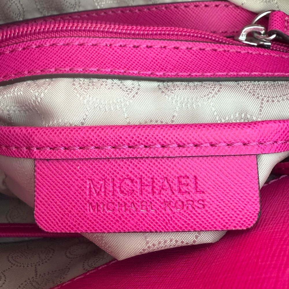 Michael Kors Hamilton Saffiano Leather - Picture 13 of 15